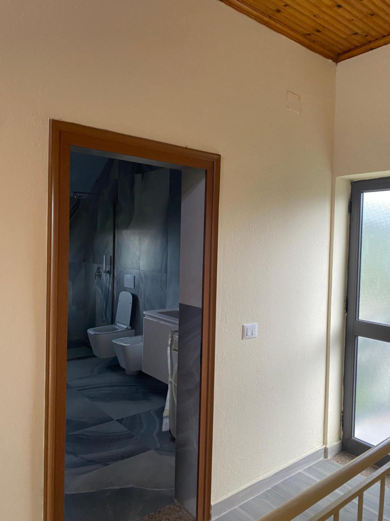 Bahçallëk The Hideaway Guesthouse מראה חיצוני תמונה