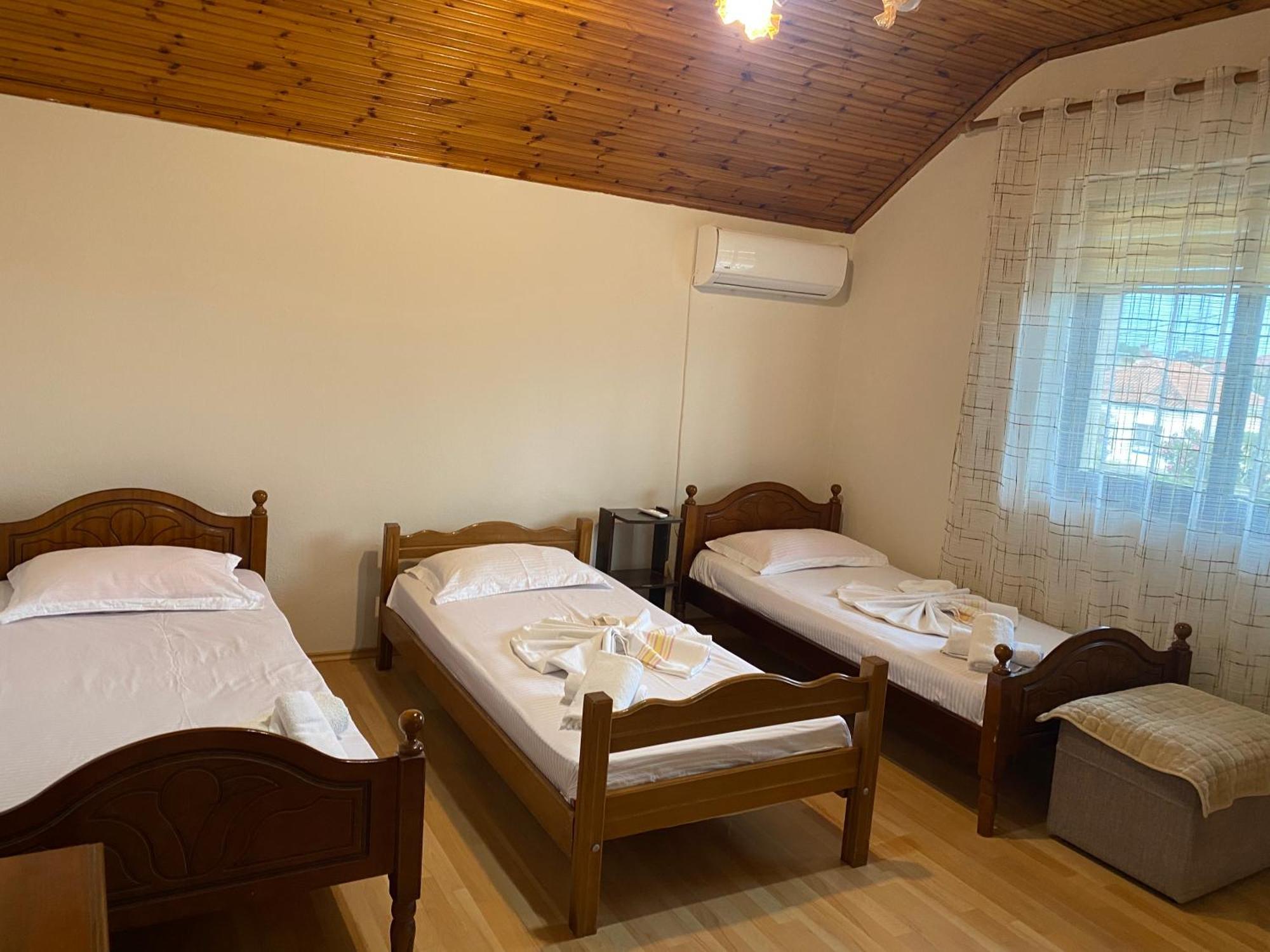 Bahçallëk The Hideaway Guesthouse מראה חיצוני תמונה