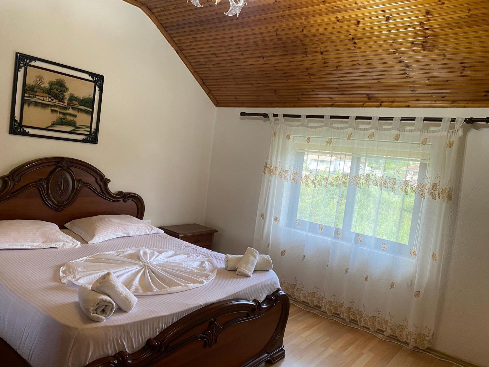 Bahçallëk The Hideaway Guesthouse מראה חיצוני תמונה